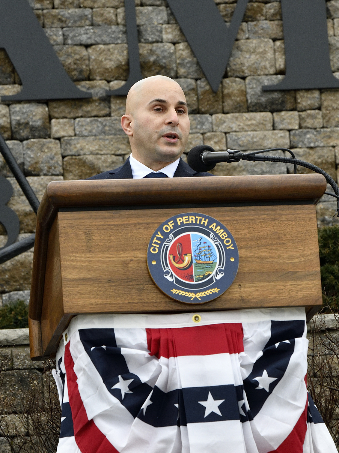 Nuevo alcalde de Perth Amboy asegura que tendrá apoyo federal y estatal